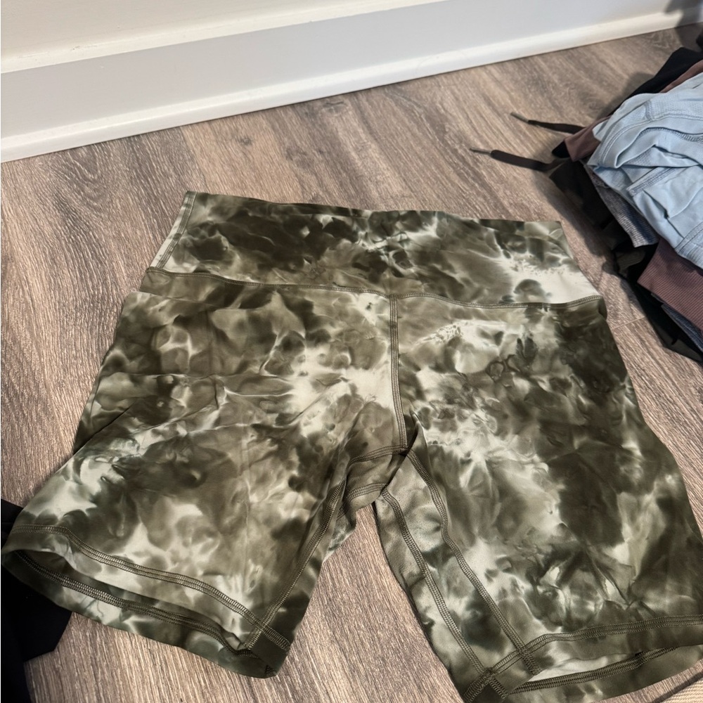 Lululemon align short - green space tie dye